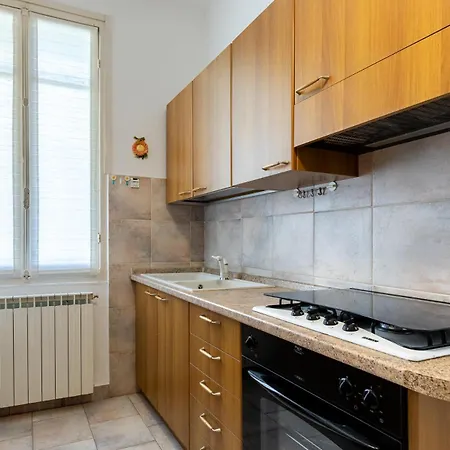 Apartment Hostdomus - Marine Sea View *