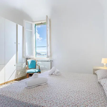 Appartement Hostdomus - Marine Sea View Finale Ligure