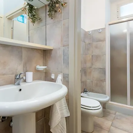 Apartmán Hostdomus - Marine Sea View *