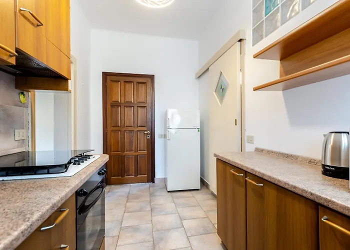 Hostdomus - Marine Sea View Lejlighed Finale Ligure