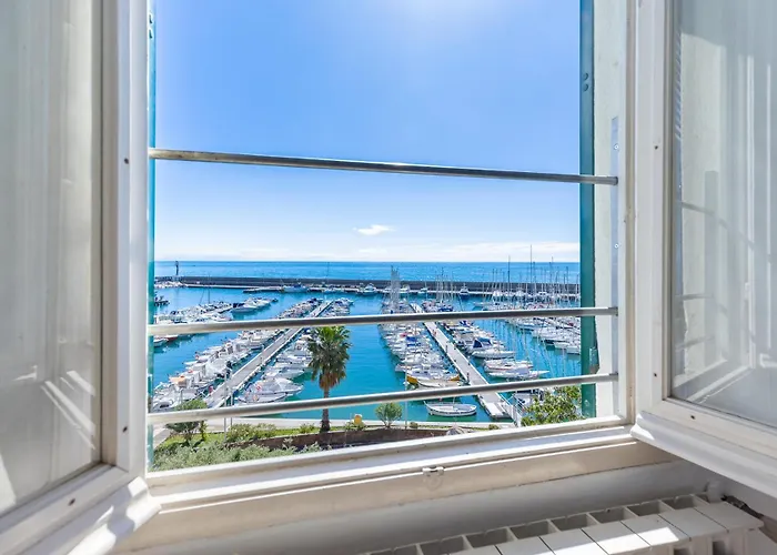 Hostdomus - Marine Sea View